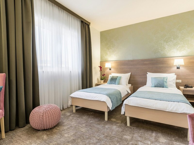 Mondo Hotel  25