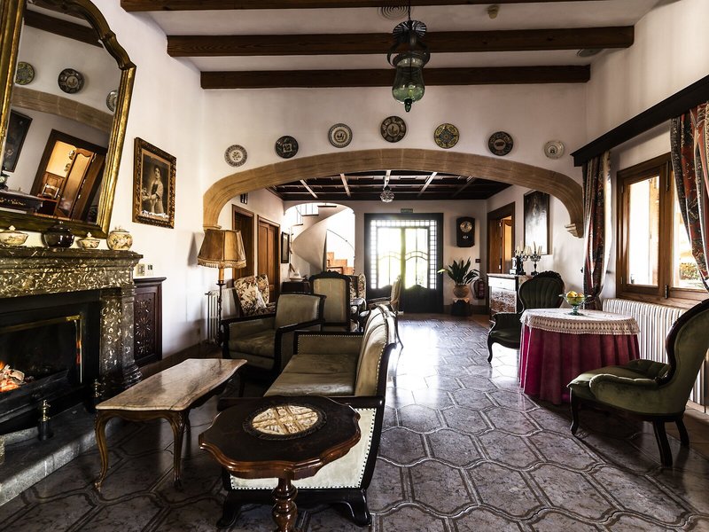 Aumallia Hotel & Spa 8