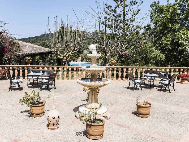 Aumallia Hotel & Spa 12