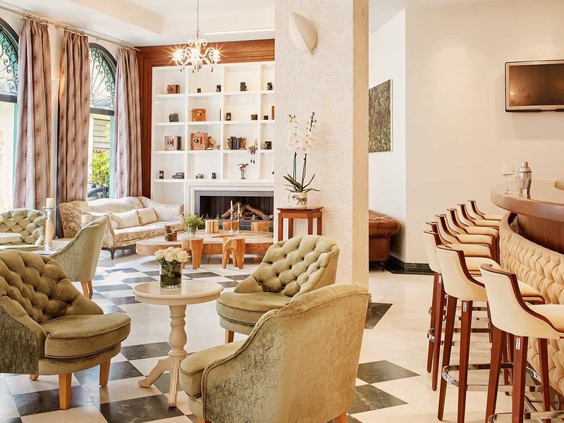Dioni Boutique Hotel 11