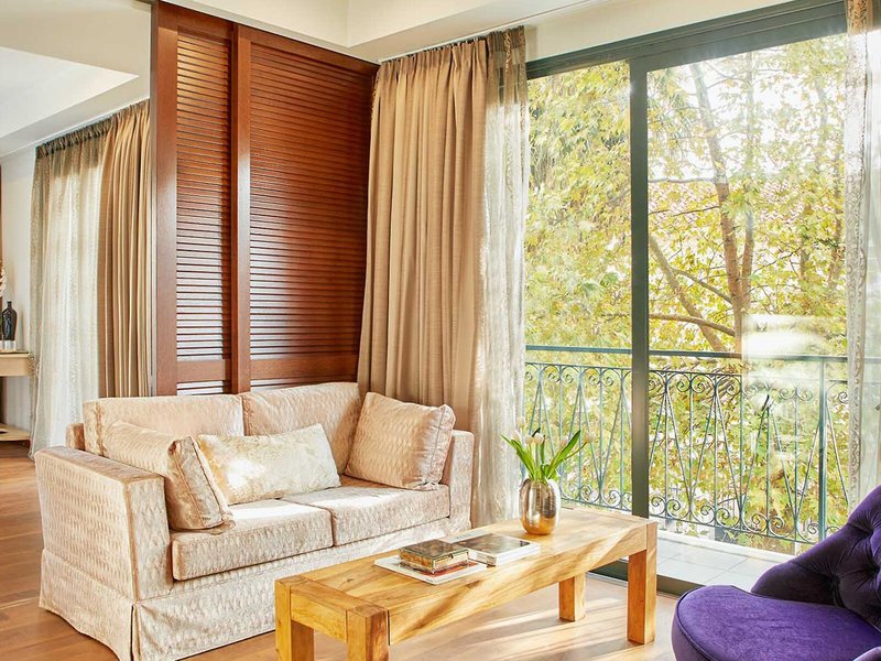 Dioni Boutique Hotel 24