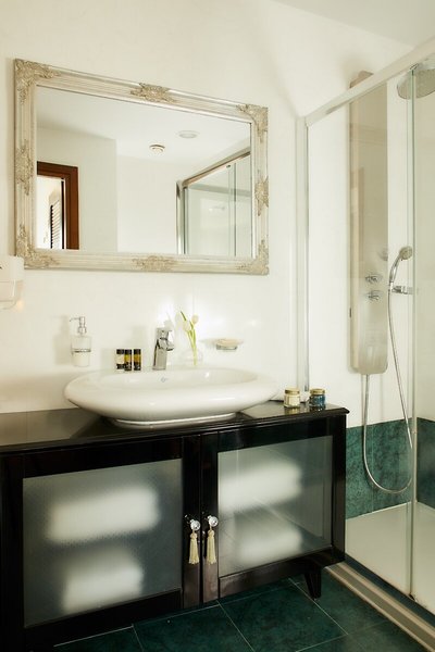 Dioni Boutique Hotel 27