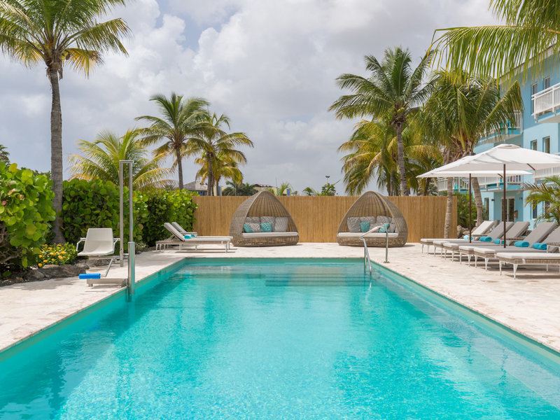Dolphin Suites 12