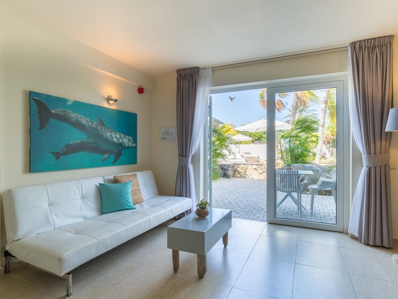 Dolphin Suites 35