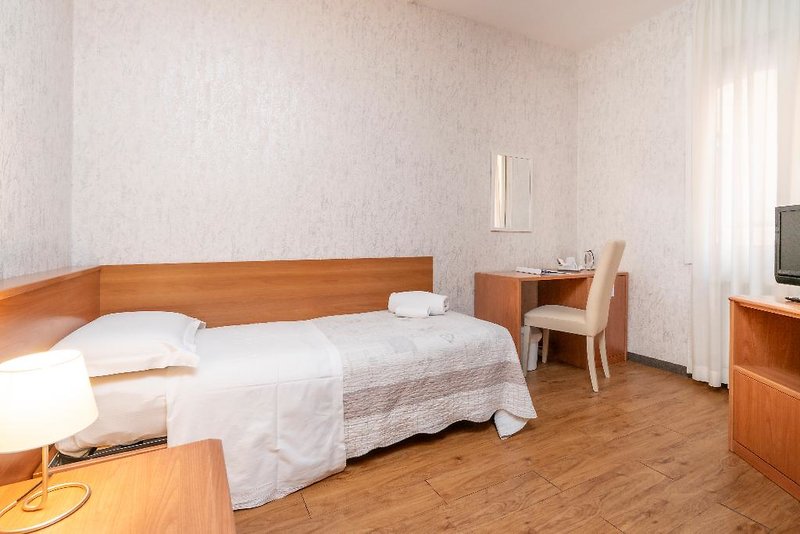 Hotel Donatello 3 - Room Example