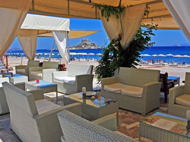 Sacallis Inn Beach Hotel 28 - Restaurant