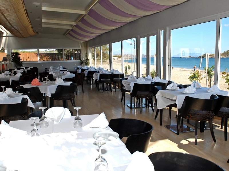 Sacallis Inn Beach Hotel 30 - Restaurant