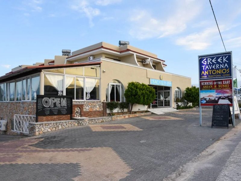 Sacallis Inn Beach Hotel 2