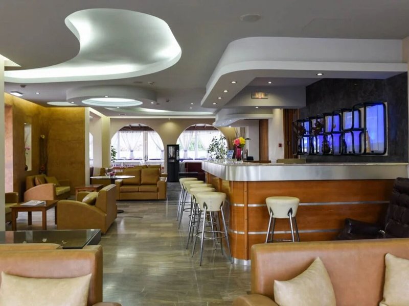 Sacallis Inn Beach Hotel 22
