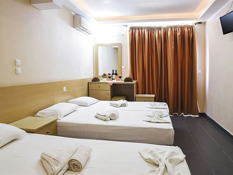 Sacallis Inn Beach Hotel 44