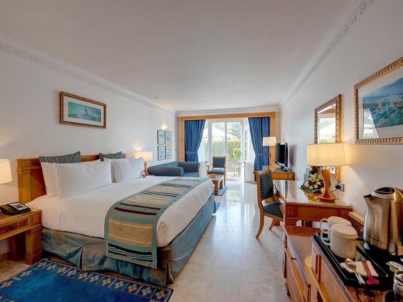 Crowne Plaza Resort Salalah 24 - Room Example