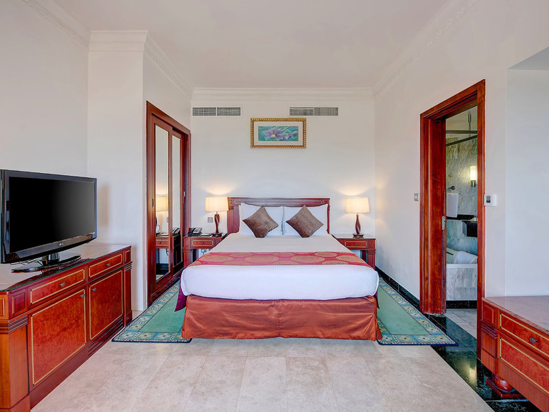 Crowne Plaza Resort Salalah 33 - Room Example