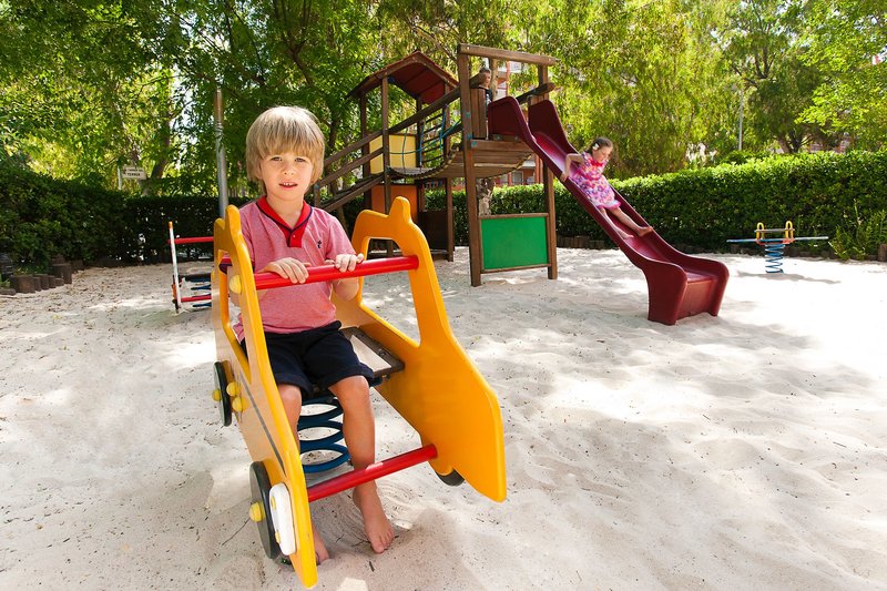 H10 Salauris Palace 22