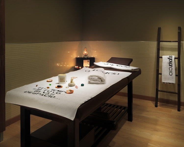 H10 Salauris Palace 21