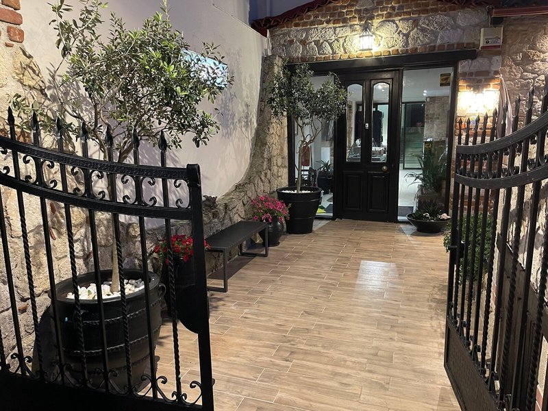 Samel Hotel 7