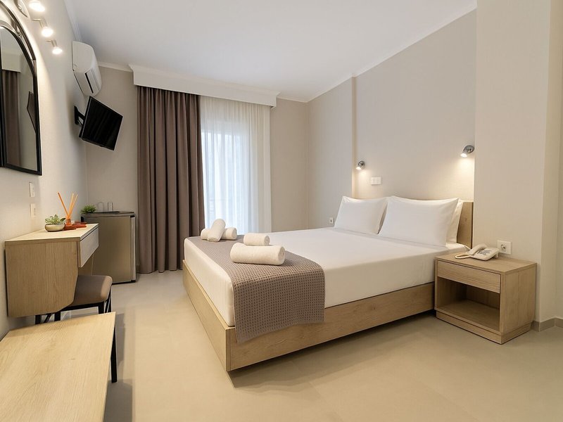 Samel Hotel 22
