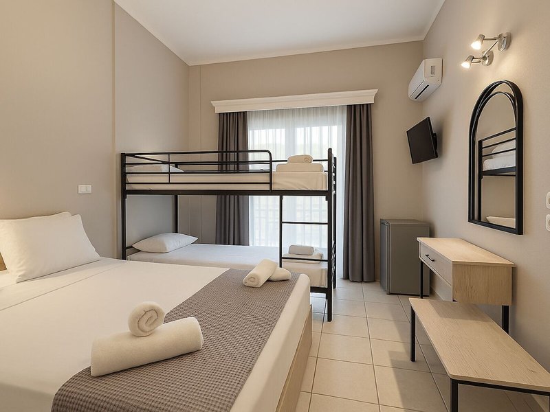 Samel Hotel 26