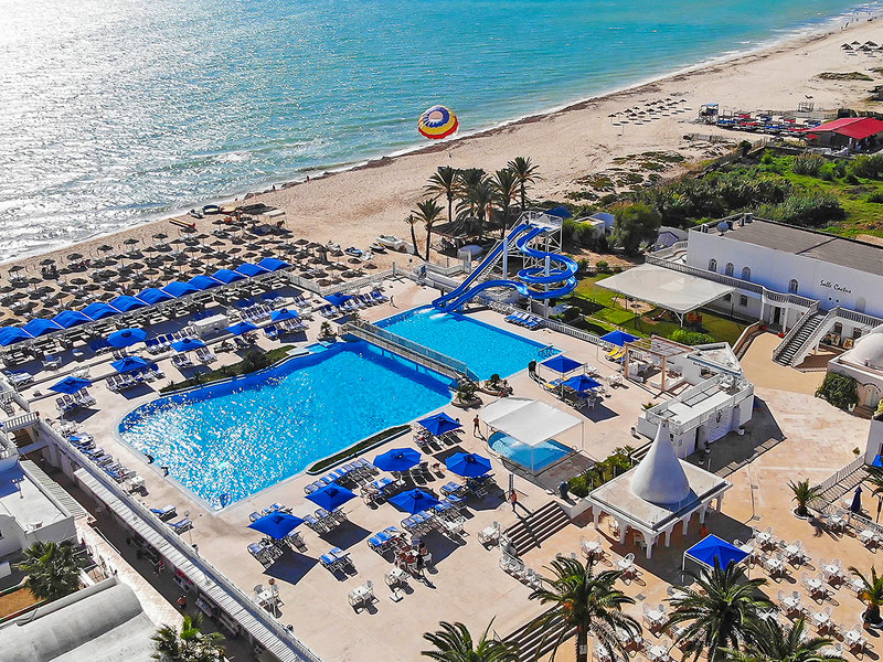 Samira Club 12