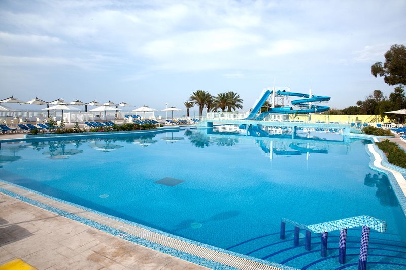 Samira Club 4