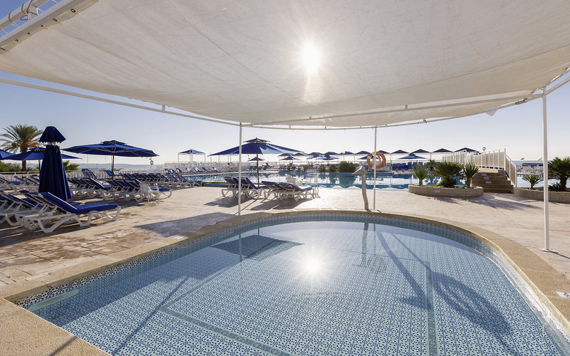 Samira Club 4