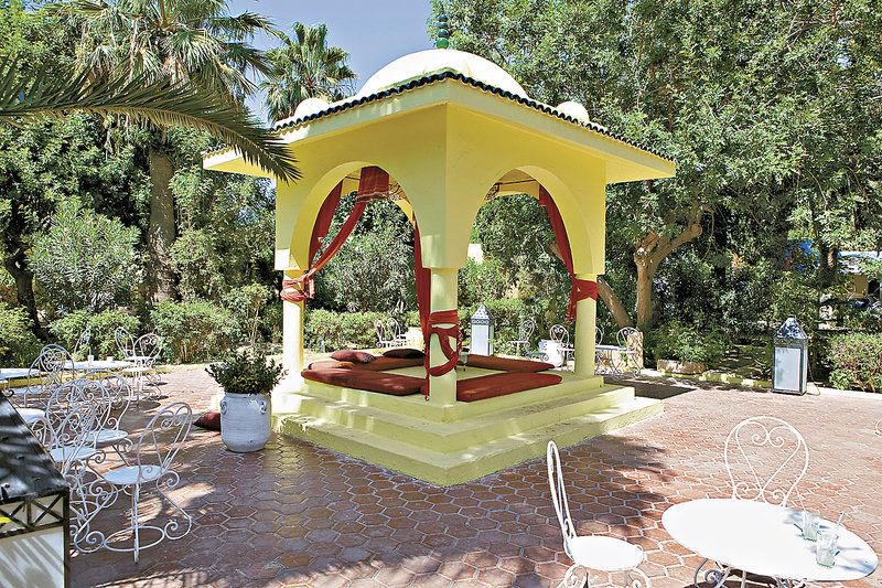 Samira Club 8