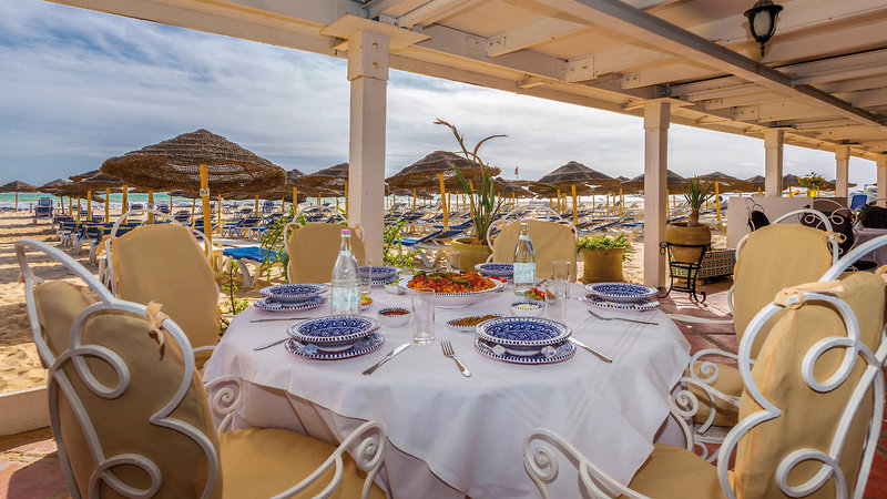Samira Club 12