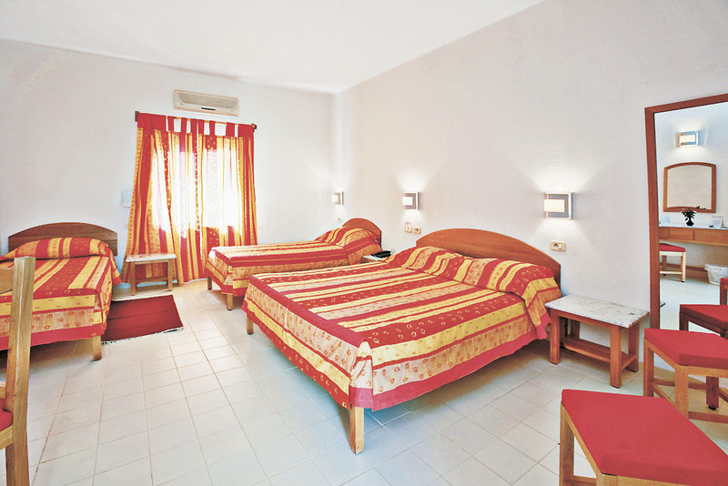 Samira Club 14