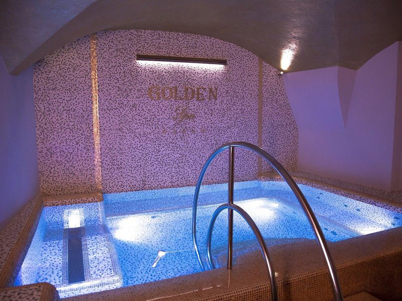 Golden Tower Hotel & Spa 6