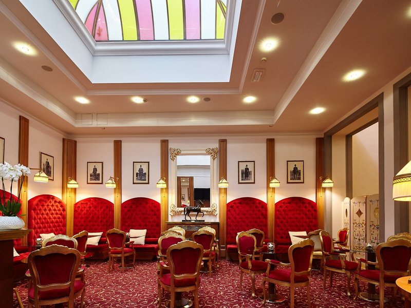 Golden Tower Hotel & Spa 13