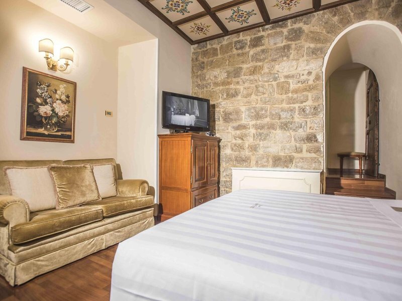 Golden Tower Hotel & Spa 31