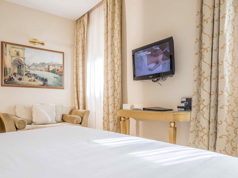 Golden Tower Hotel & Spa 46