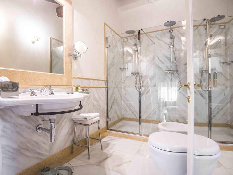 Golden Tower Hotel & Spa 49