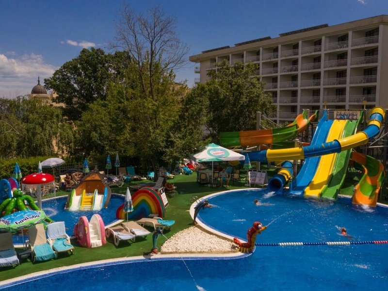 Prestige Hotel & Aquapark  1