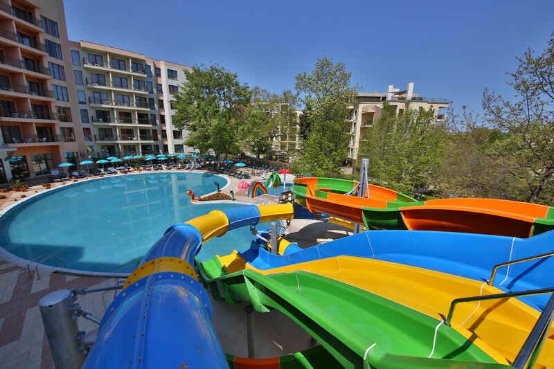 Prestige Hotel & Aquapark 72