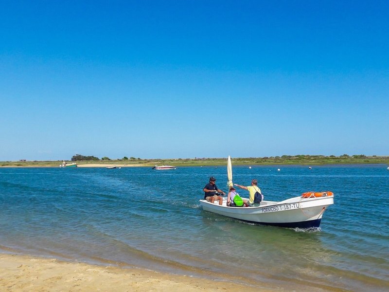 Golden Club Cabanas 11