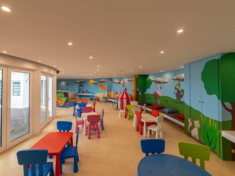 Golden Club Cabanas 34