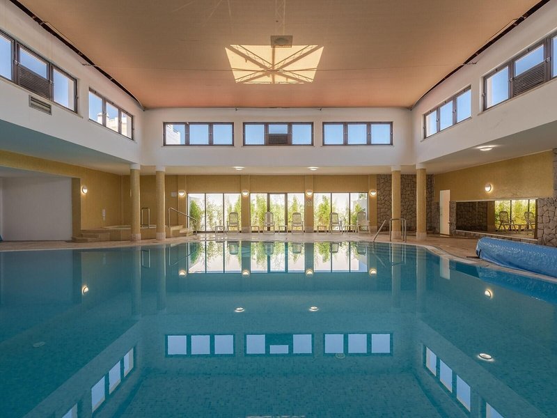 Golden Club Cabanas 19