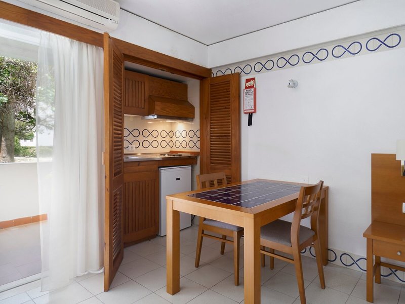 Golden Club Cabanas 21