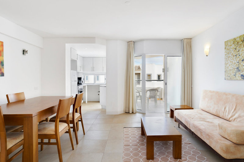 Golden Club Cabanas 4