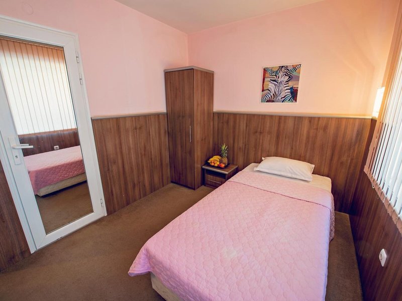 Family Hotel Gran Ivan 36