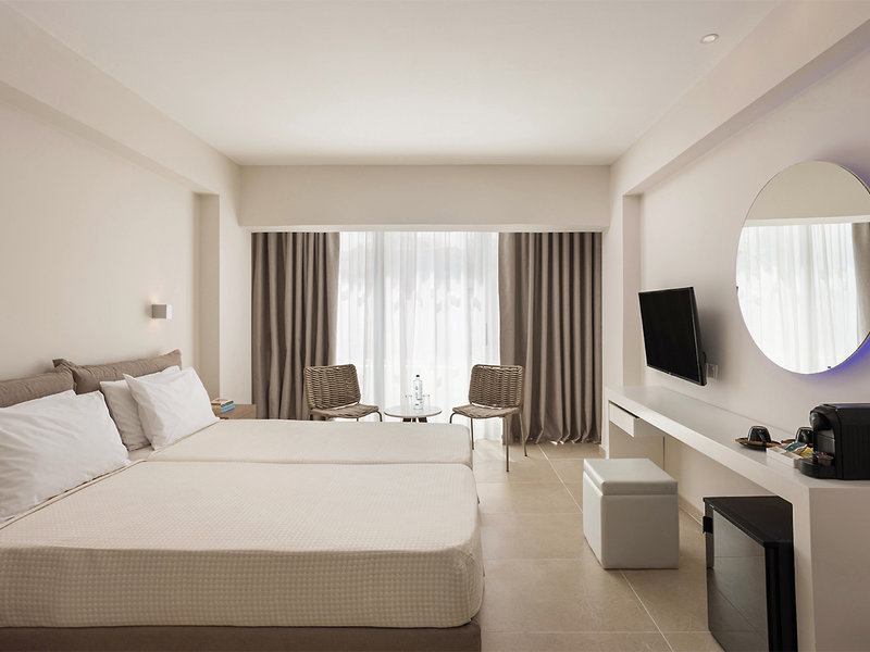 TUI SUNEO Atlantica Sancta Napa 10