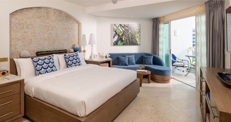 Sandals Dunn's River 6