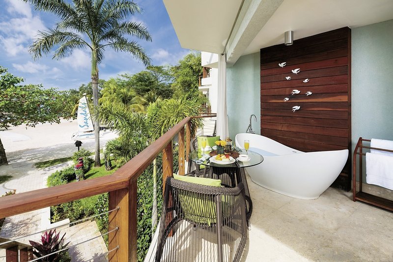 Sandals Negril 13