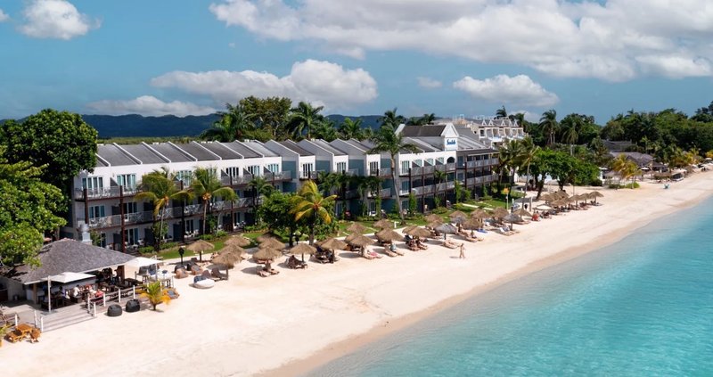 Sandals Negril Beach Resort & Spa 1