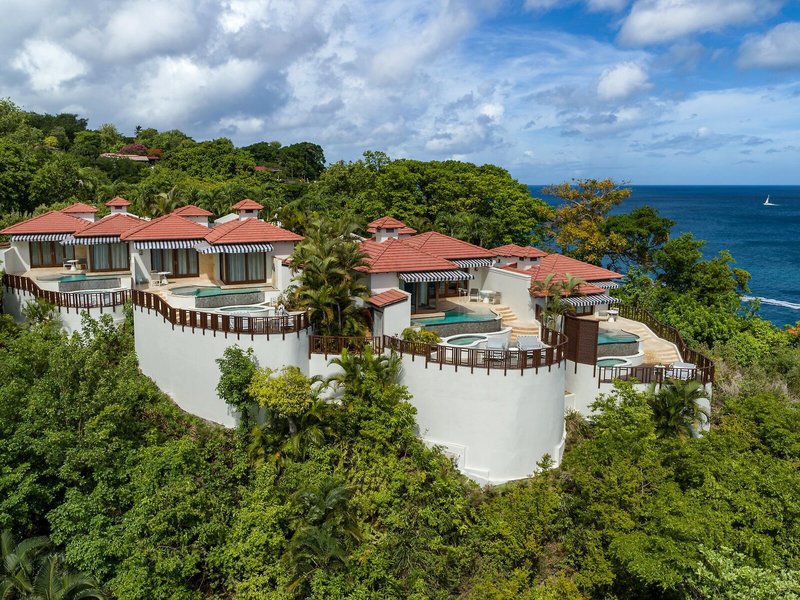 Sandals Regency La Toc 4