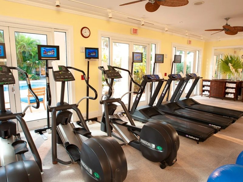 Sandals Regency La Toc 36