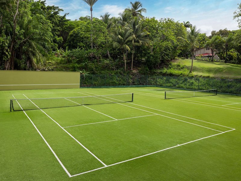 Sandals Regency La Toc 38