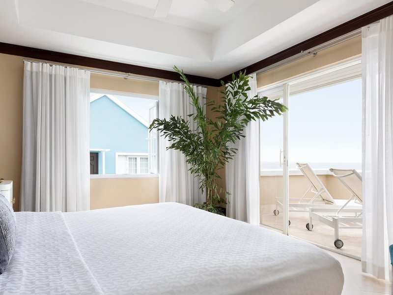 Sandals Regency La Toc 49