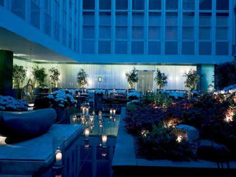 Sanderson London 1