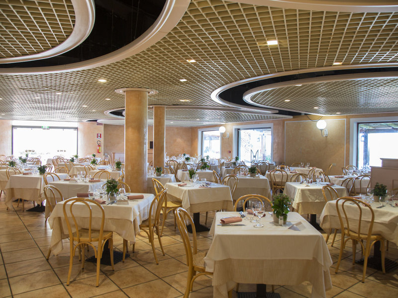 Sant’Elmo Beach Hotel 15